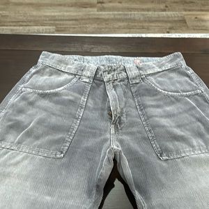 Guess men’s 33 x 30 corduroy wide bottom pants